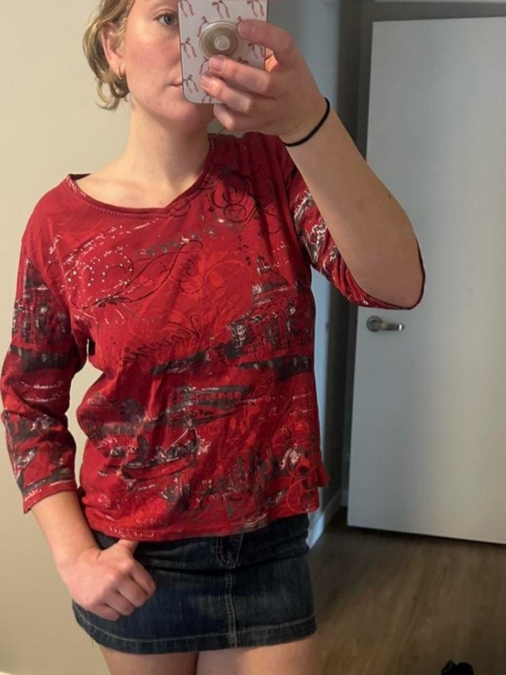 Red Patterned Women's y2k Graphic 3/4 Sleeve Top